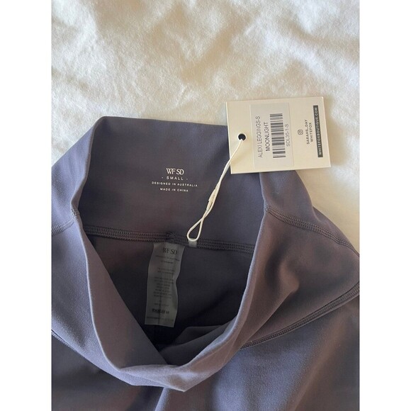 White Fox x Sarah’s Day Alexie Leggings - Picture 5 of 5